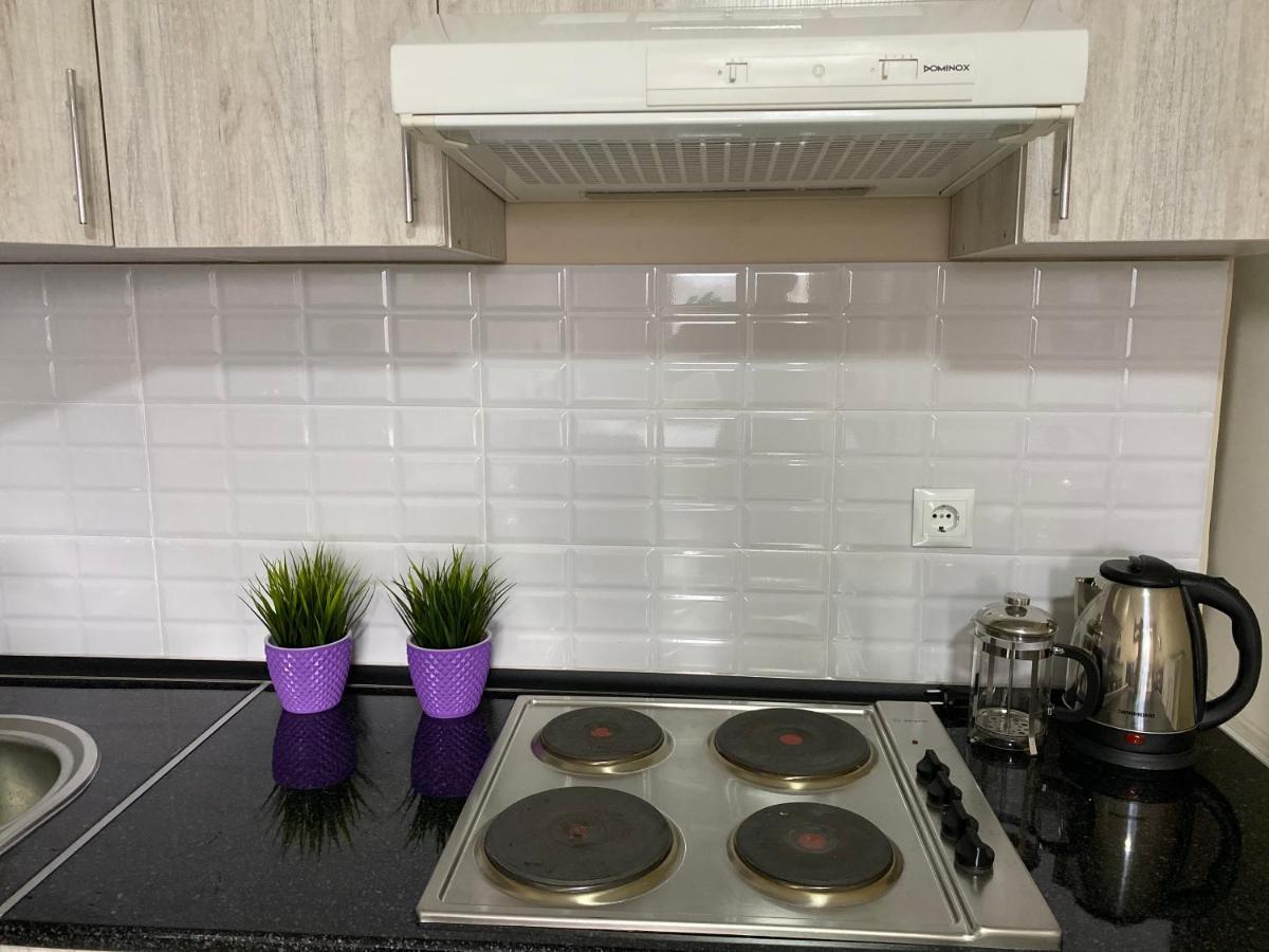 Оригинальная 1 Ком Квартира В Сердце Алматы Appartement Buitenkant foto