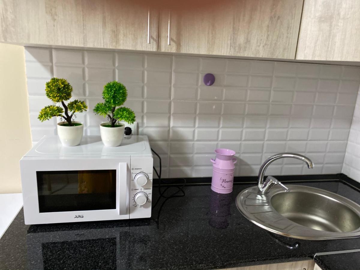 Оригинальная 1 Ком Квартира В Сердце Алматы Appartement Buitenkant foto